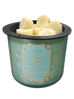 Wax Melts 4oz - Bath and Body Works - Cedar & Suede